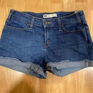 Levi’s Womens Jean Shorts Size 6